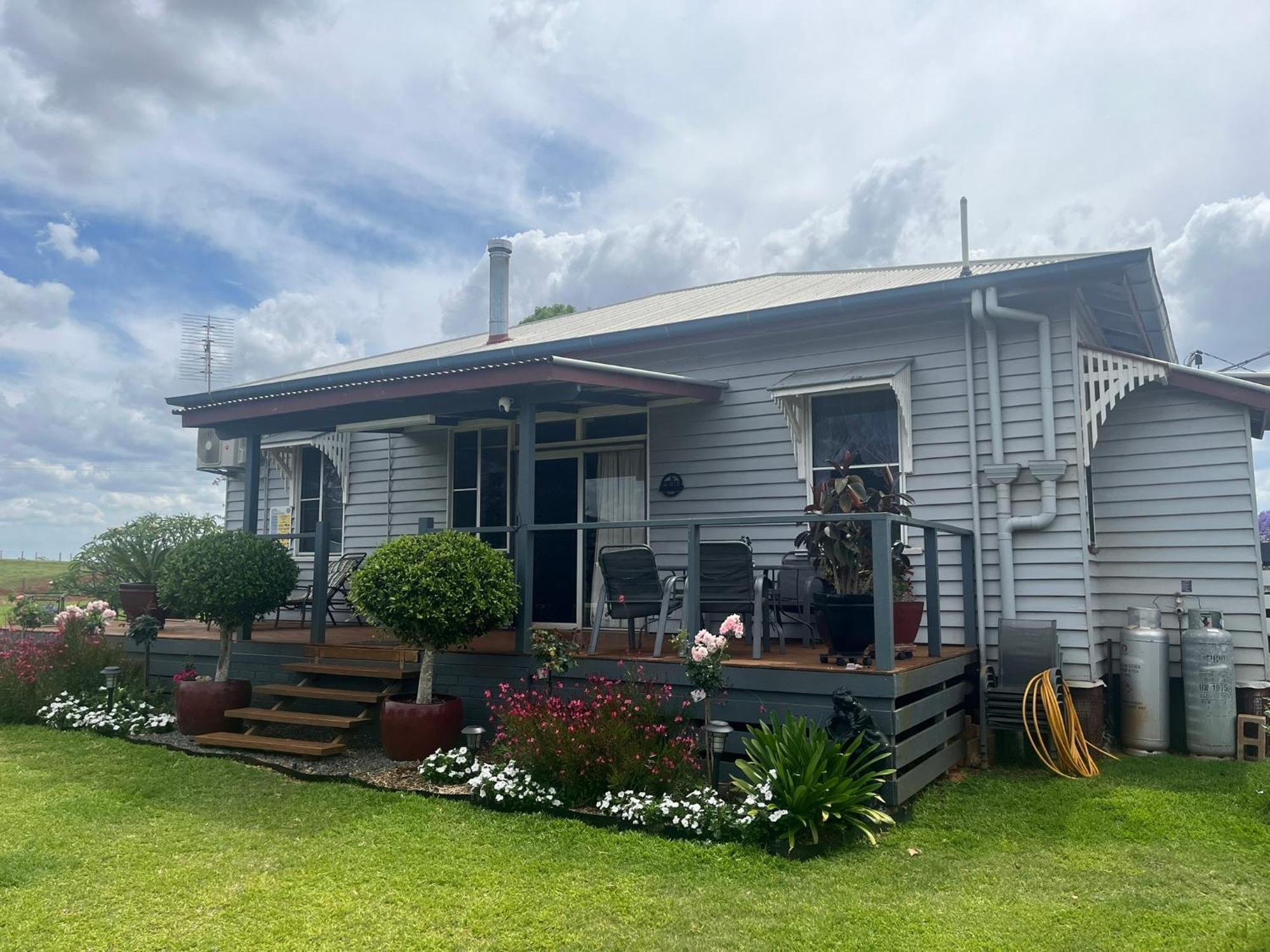 Country Charm On Acreage Holiday home Kingaroy